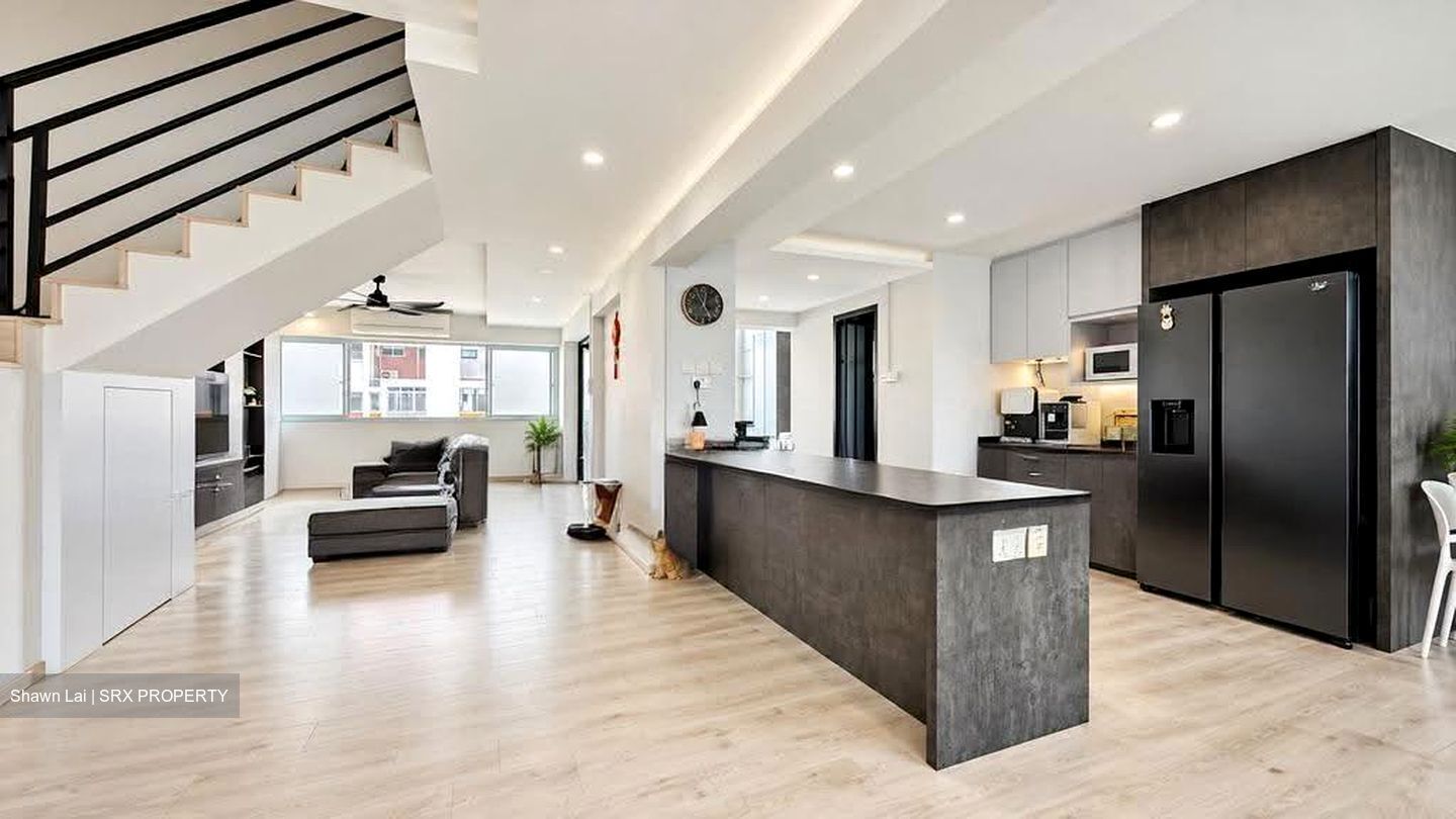 Blk 941 TAMPINES PALMSVILLE (Tampines), HDB Executive #631584381
